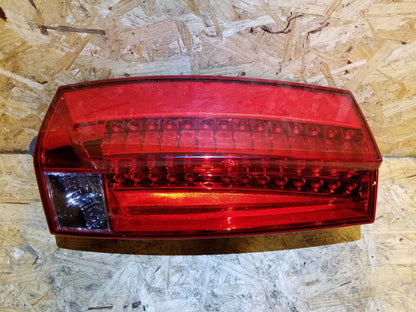 07 08 09 10 11 12 13 14 Escalade Rear Left Driver Tail Light OEM #125