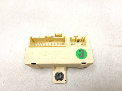 2013-2016 Genesis Coupe Main Relay Fuse Box Connector OEM