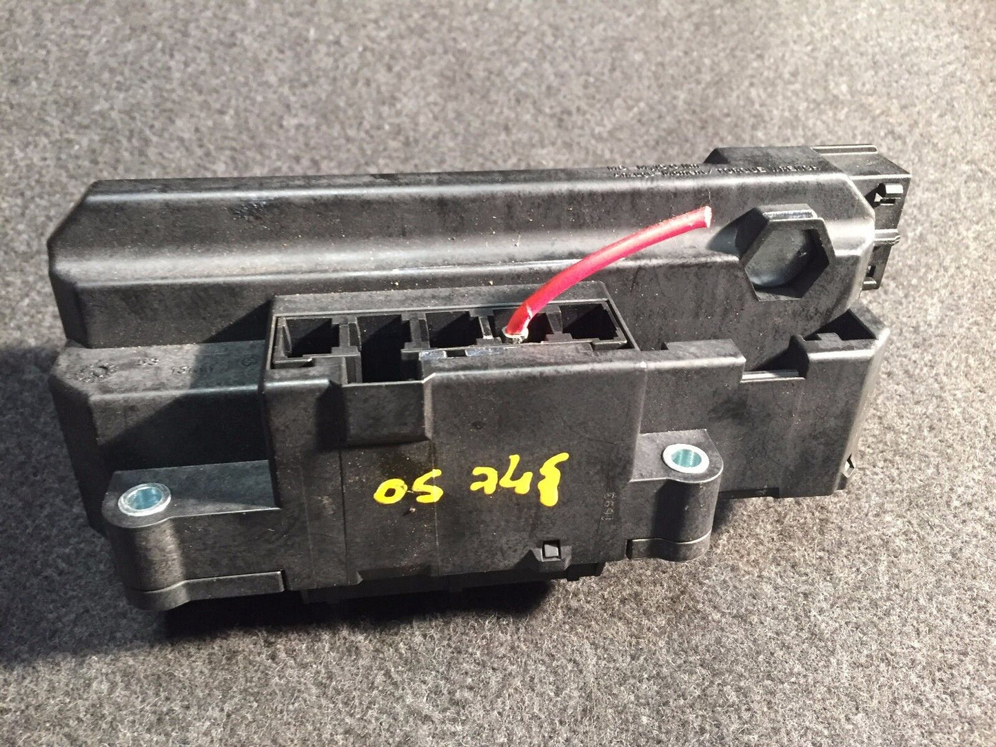 02 03 04 05 BMW 745i 750li E66 E65 Power Distribution Fuse Relay Box OEM