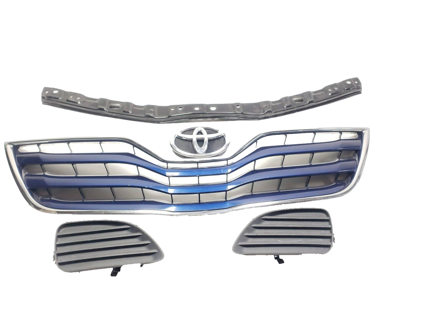 2010 2011 Toyota Camry Front Bumper Grille 4pcs  OEM