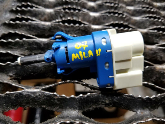 06 07 08 09 Mercury Milan Brake Pedal Stop Lamp Light Switch (blue) OEM