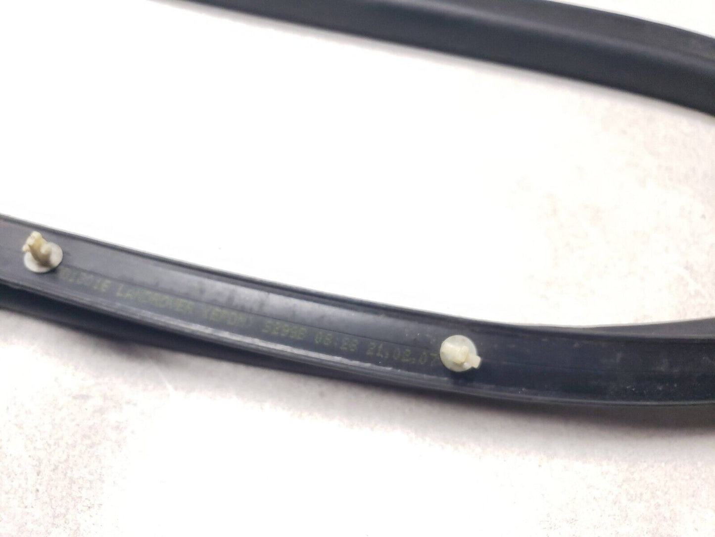 2006-2009 Range Rover Rear Trunk Tailgate Weatherstrip Seal 2pcs OEM