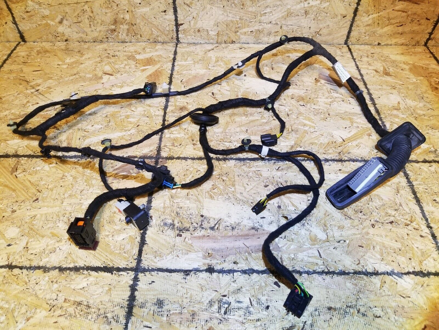 13 14 15 16 Buick Encore Front Right Passenger Door Wire Harness OEM 32k Miles