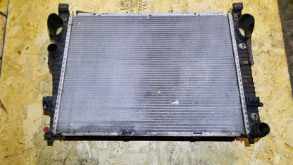 03 04 05 Mercedes-benz W220 S55 Amg Engine Cooling Radiator OEM