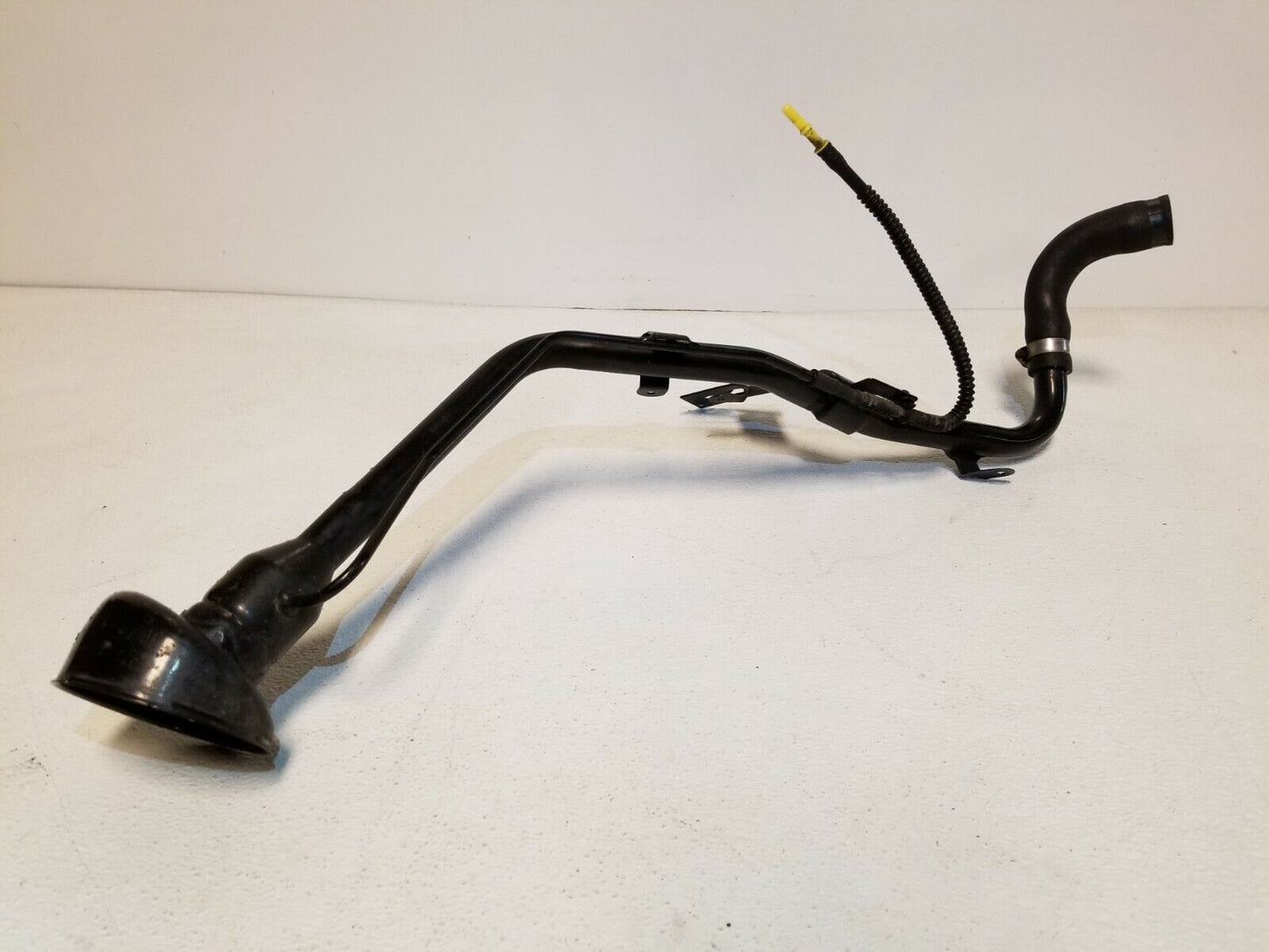 11 12 13 14 Nissan Juke Fuel Tank Filler Neck Hose Pipe OEM