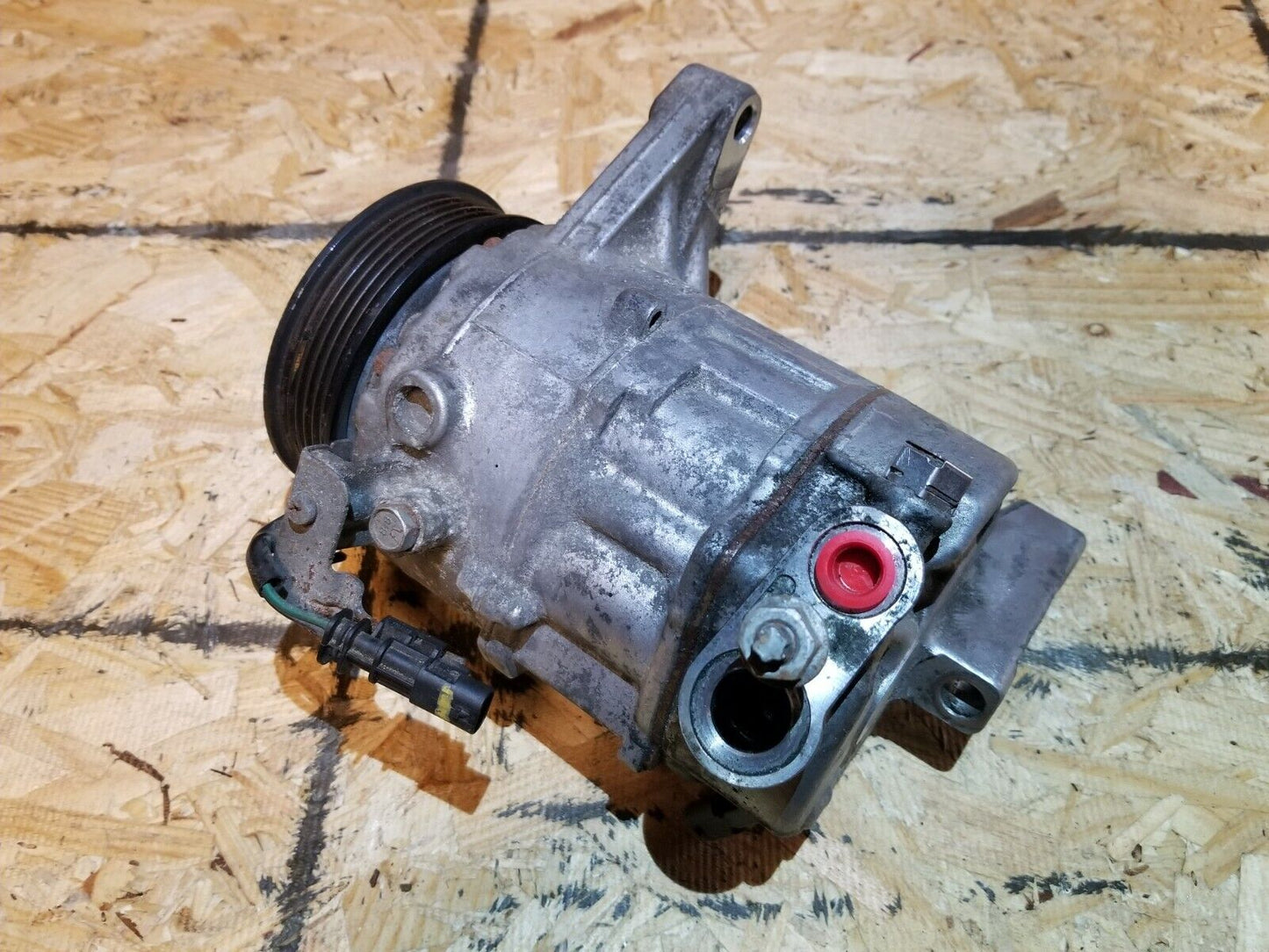 13 14 15 GMC Acadia A/c Compressor OEM