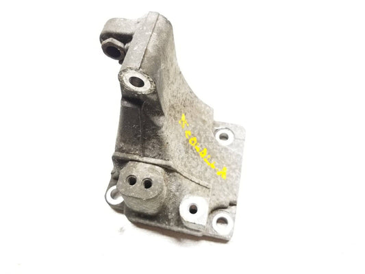 14 15 16 Toyota Corolla Engine Mount Bracket OEM